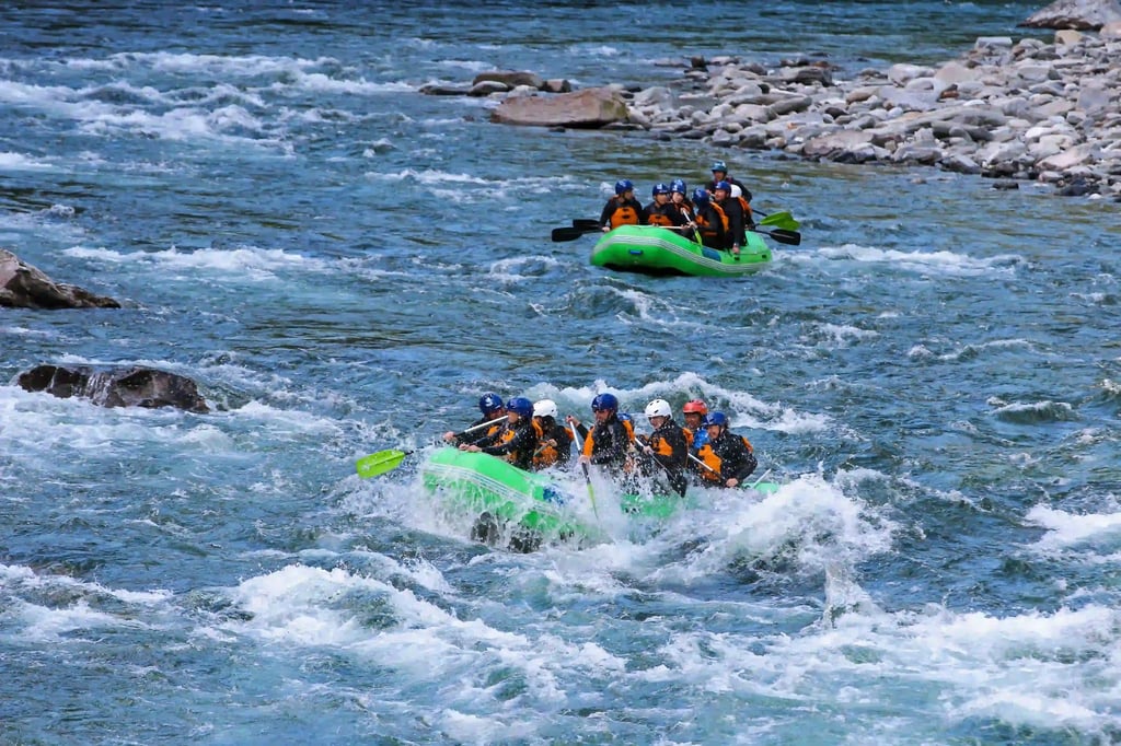6 DAY YOGA ADVENTURE RETREAT IN VOSS