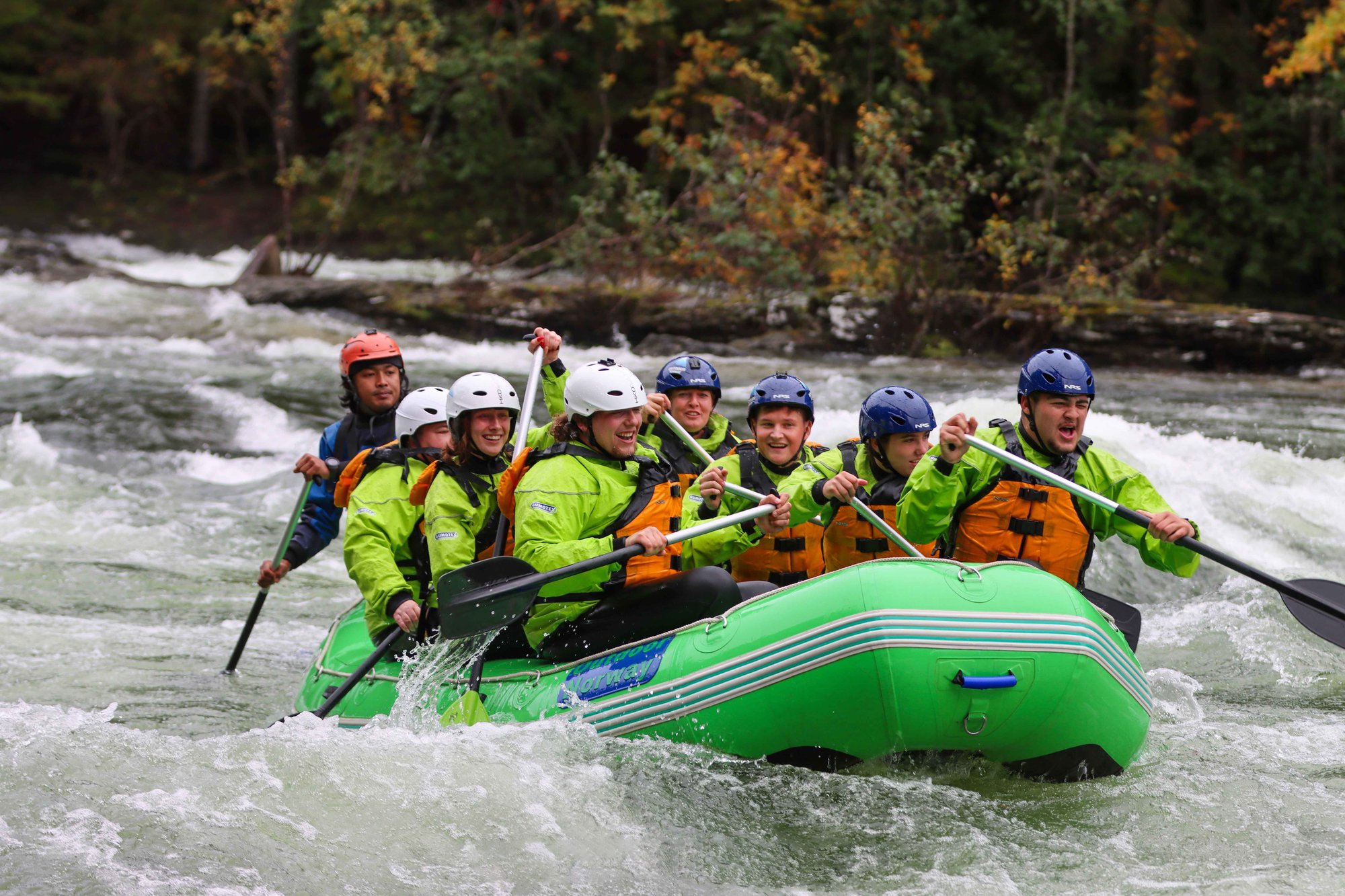 2023-FAMILY RAFTING-02