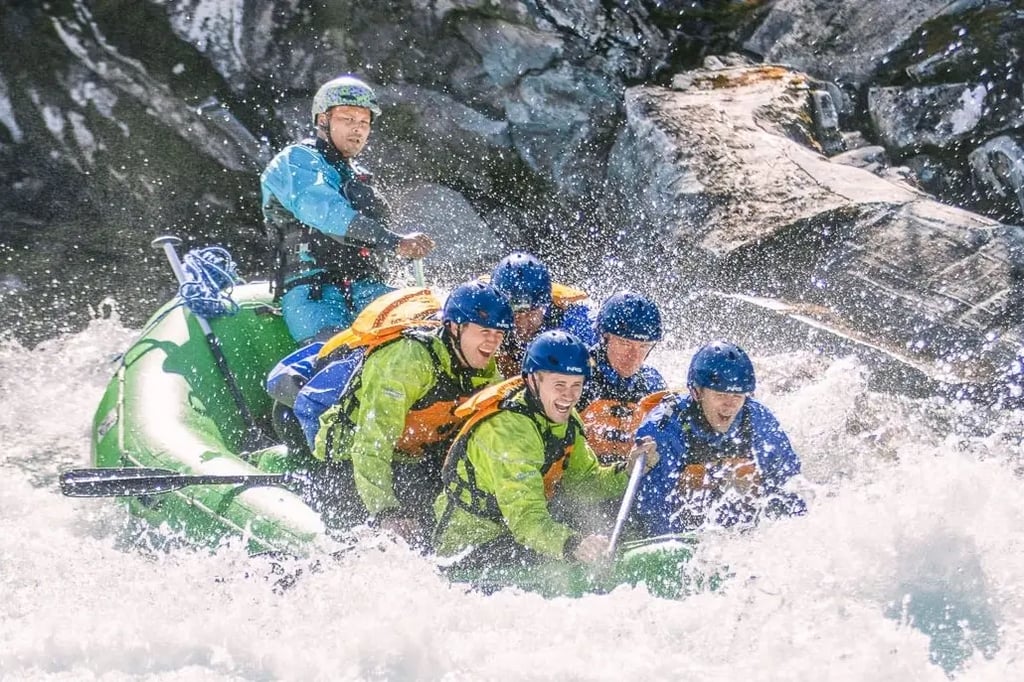 MOUNTAIN BIKING AND RAFTING 2925 2 (5)