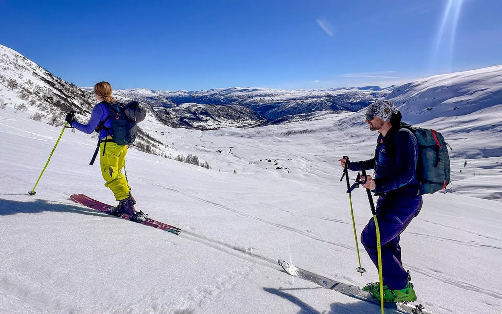 6 DAY SKI PACKAGE FRESH & CRUISERS 2025-3
