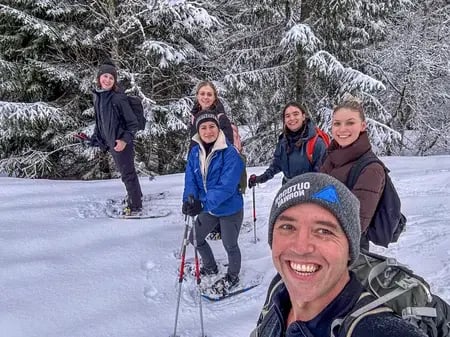 Snowshoes in Voss with Outdoor Norway