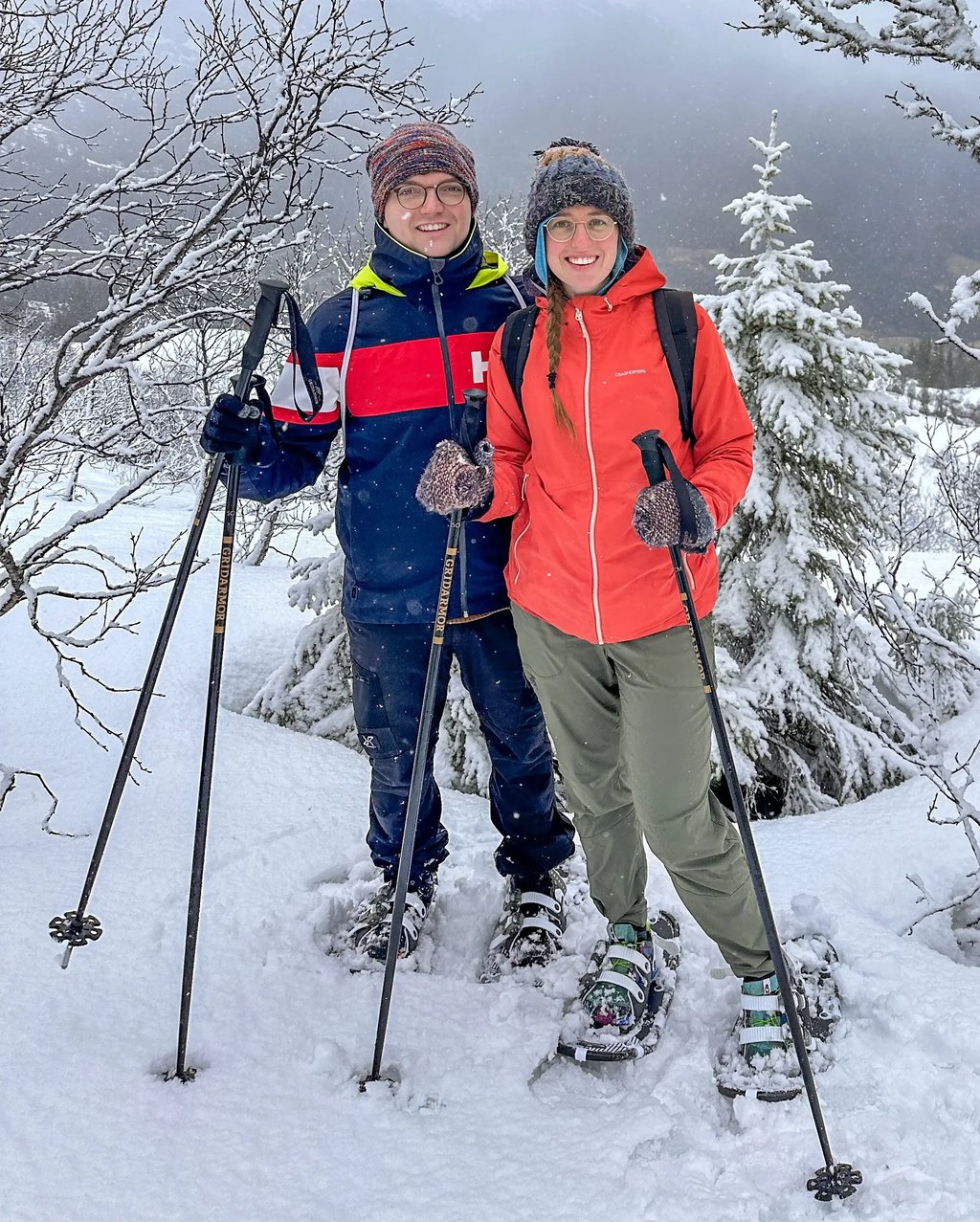 2025_SNOWSHOES_A UK couple (doctors)_1