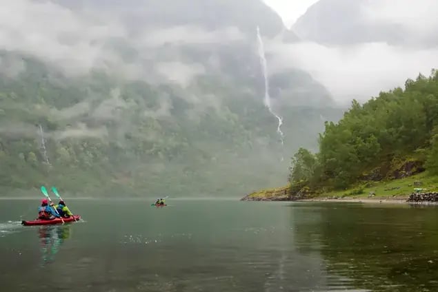 SEA KAYAK – Nærøyfjord – Guided tour