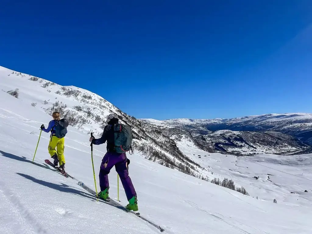 7 DÍAS DE ESQUÍ EN LOS FIORDOS NORUEGOS Y AURORA EN TROMSØ