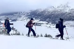 Snowshoes in Voss with Outdoor Norway