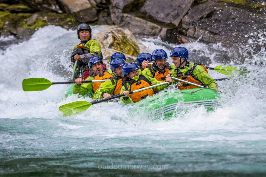 Whitewater_Rafting_07_04_PM-8