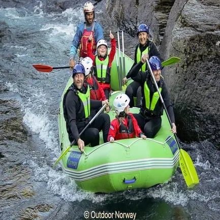 3 Tips For A FUN Family Vacation in Norway