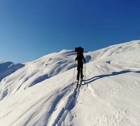 Experiência de 3 dias com esqui e raquetes de neve