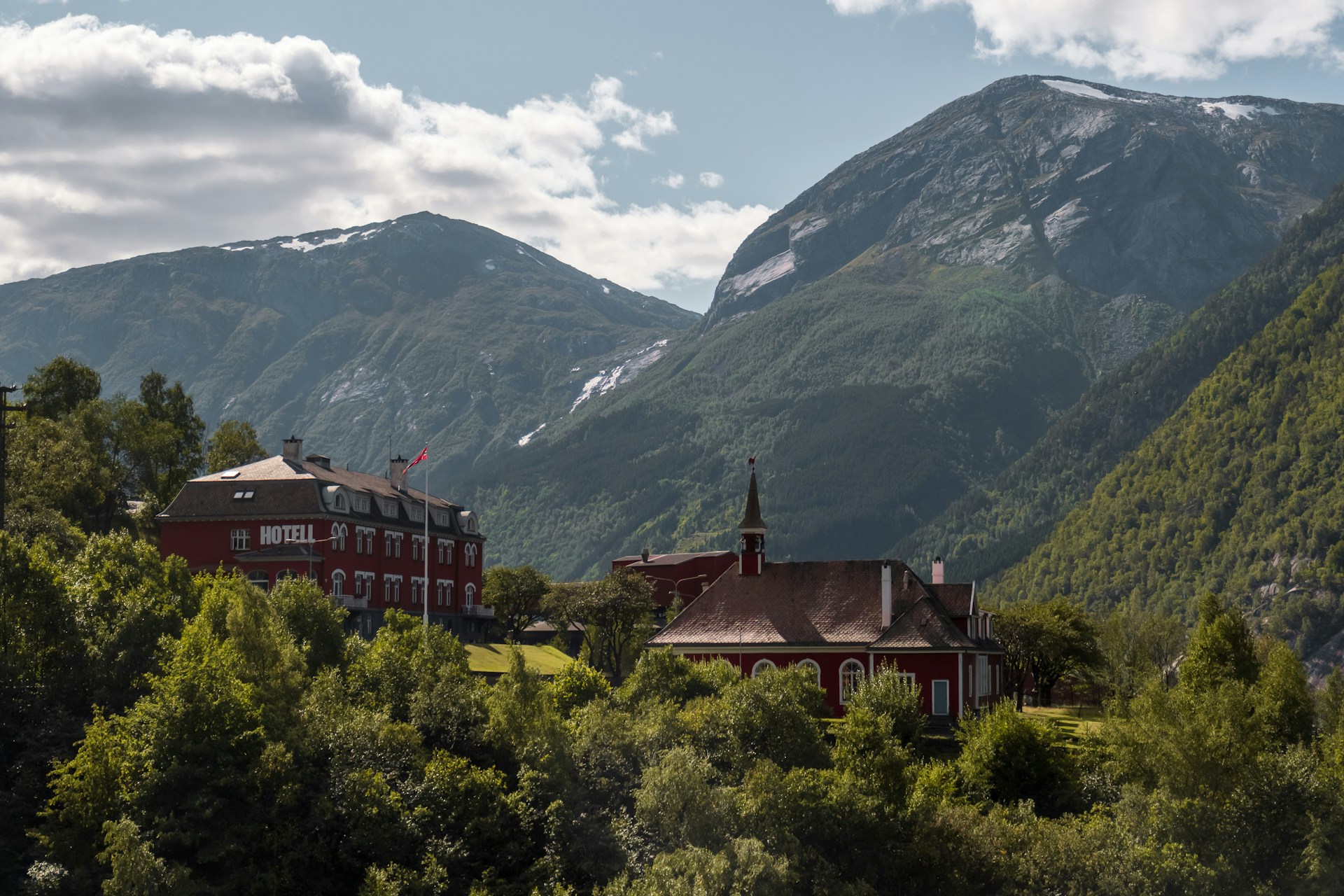 A view of a beautiful hotel in Hardangerfjord, NOrway