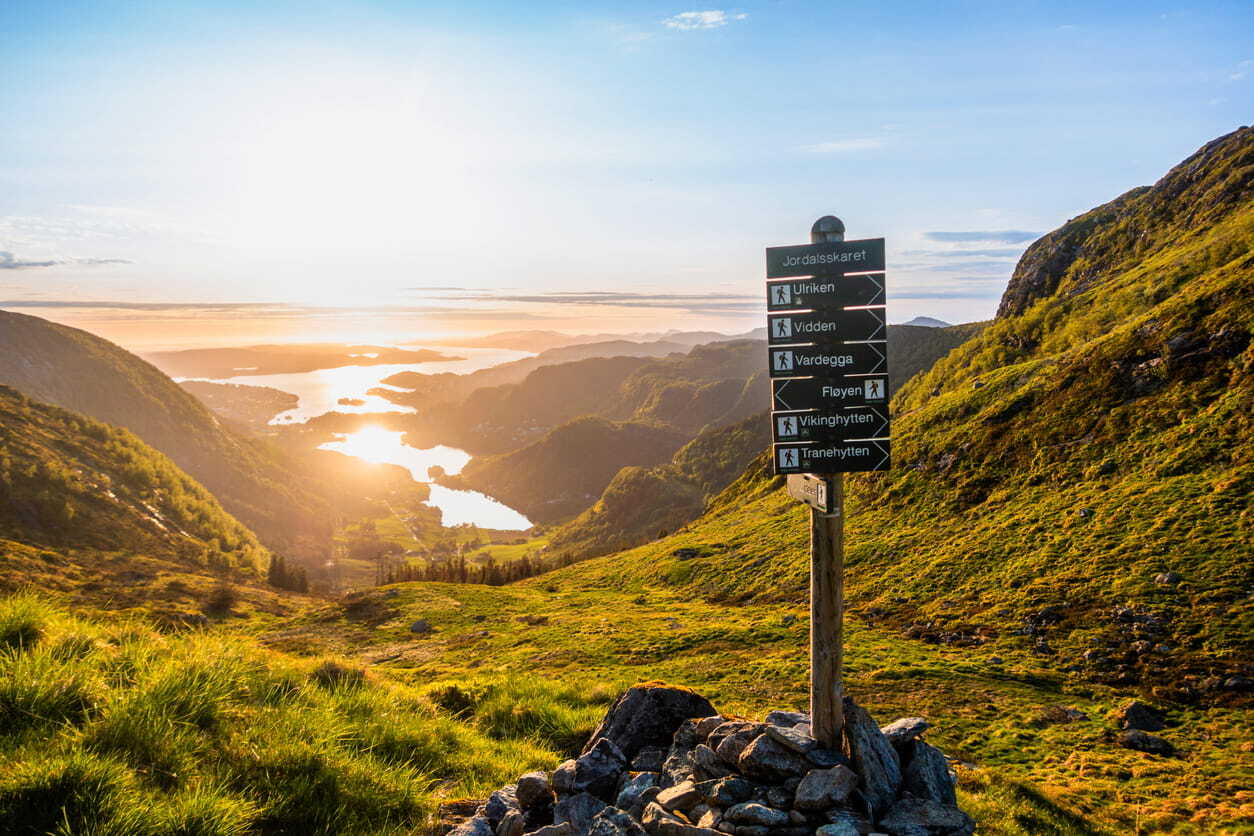 A hiking trail marking on Mount Floyen right above Bergen, Norway