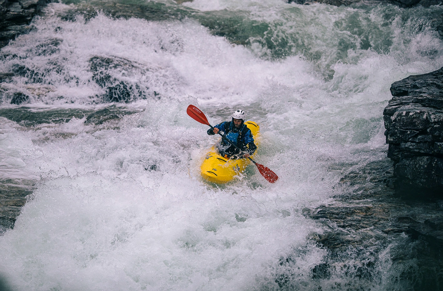 RIVER KAYAK GRADE II-05