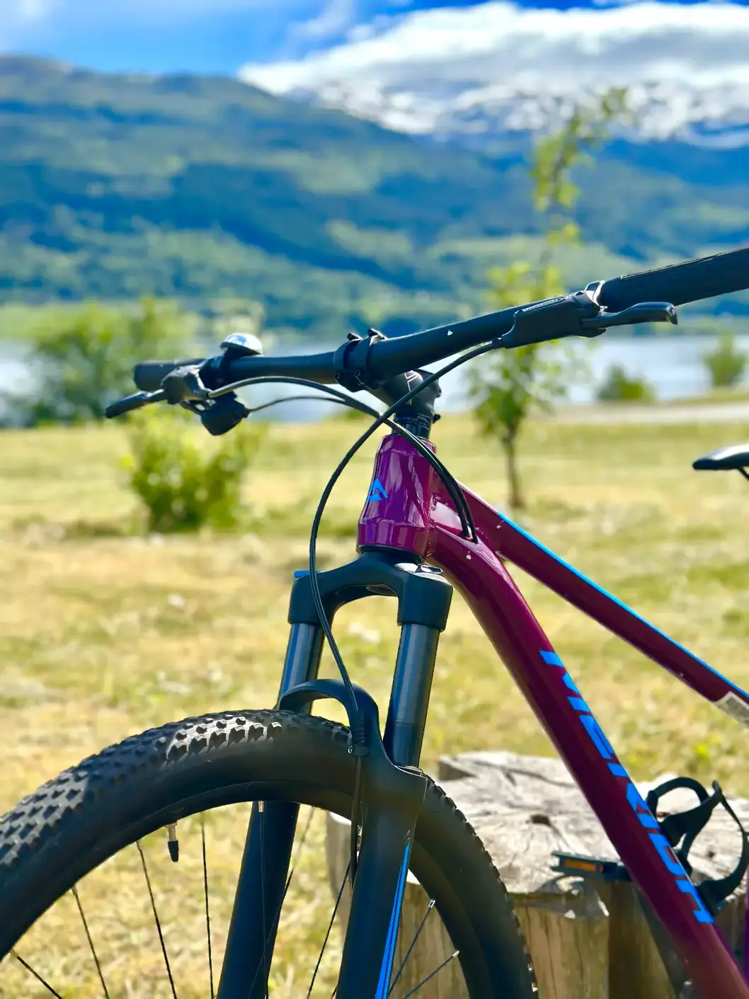 Explore The Valleys of Norway on Your Own