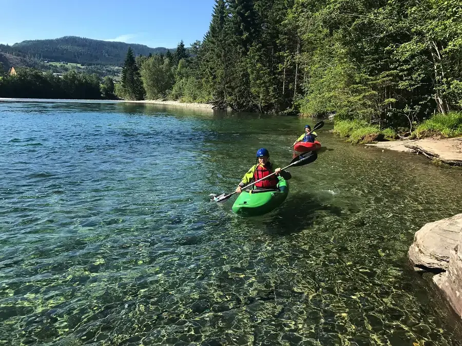 RIVER KAYAK GRADE I-01