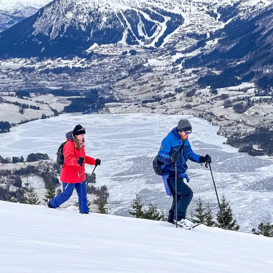 EXPERIÊNCIA DE 3 DIAS DE ESQUI E CAMINHADA COM RAQUETES DE NEVE