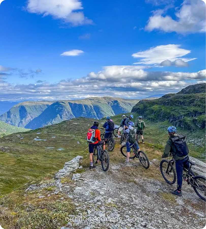 BICICLETA DE MONTANHA – DA MONTANHA AO FIORDE