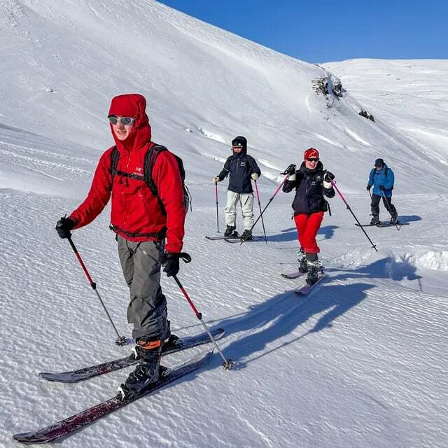 RANDONNÉE À SKIS EN HORS-PISTE – NIVEAU AVANCÉ