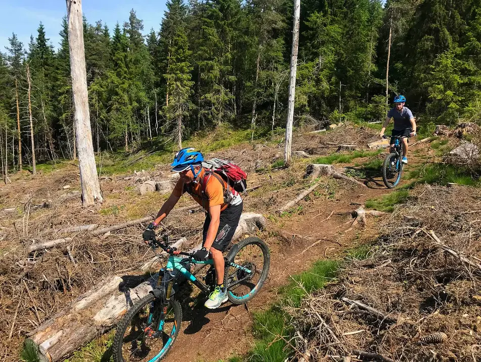 Cours de VTT à Voss, Norvège